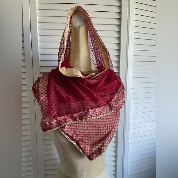Vintage Accessories - Indian Antique Dupatta Scarf
